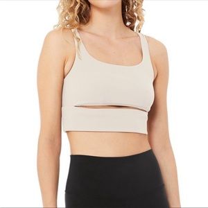 Alo Yoga Split Bra in Bone